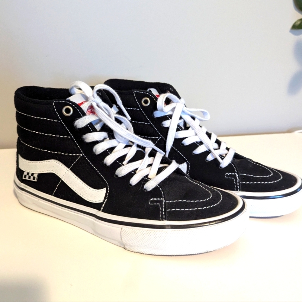 Vans Sk8-Hi Shoe Black/White